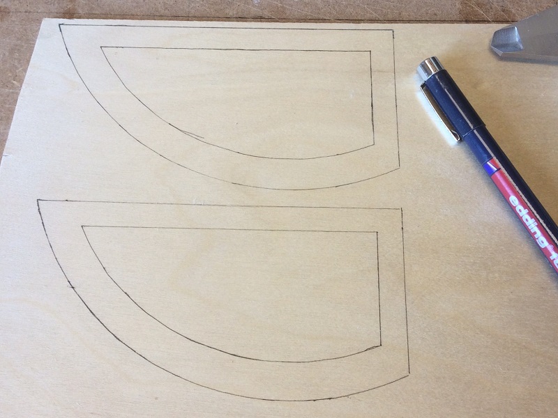 040 finished tracing tip center template onto ply.jpg