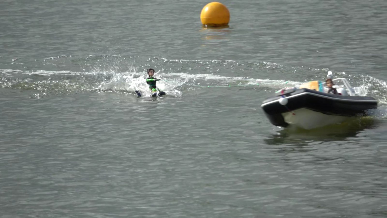 kneeboarding 4.jpg