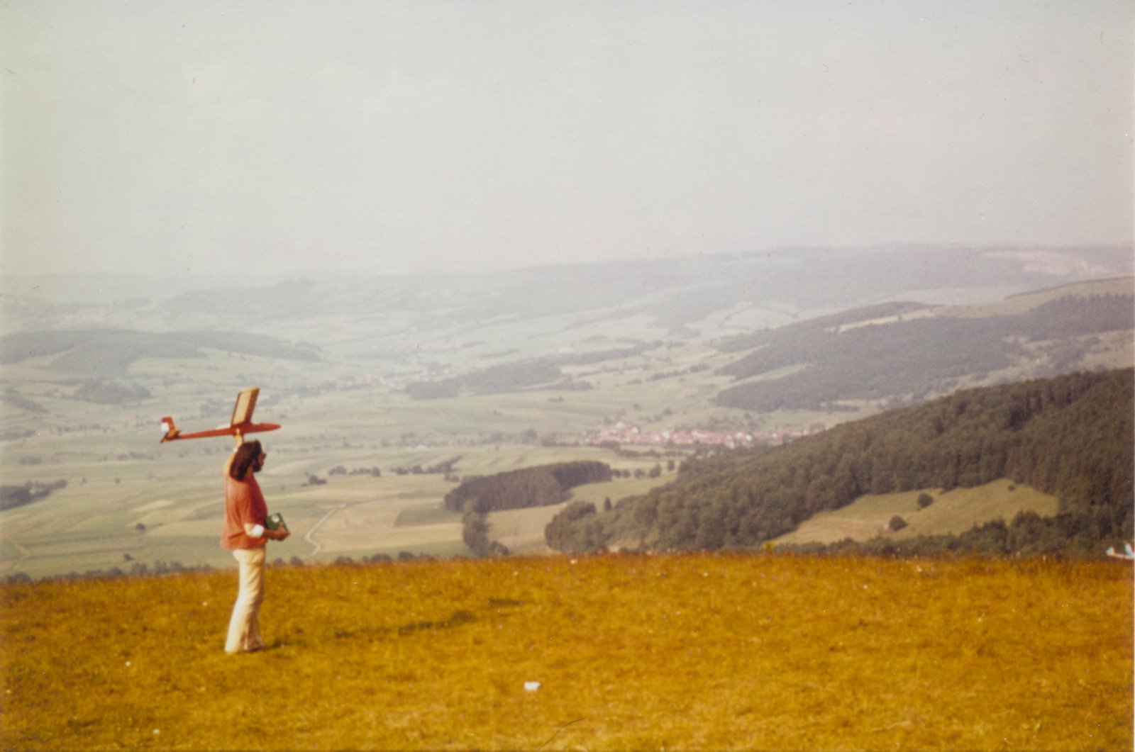 Met Dandy op de Wasserkuppe, zomer '73.JPG