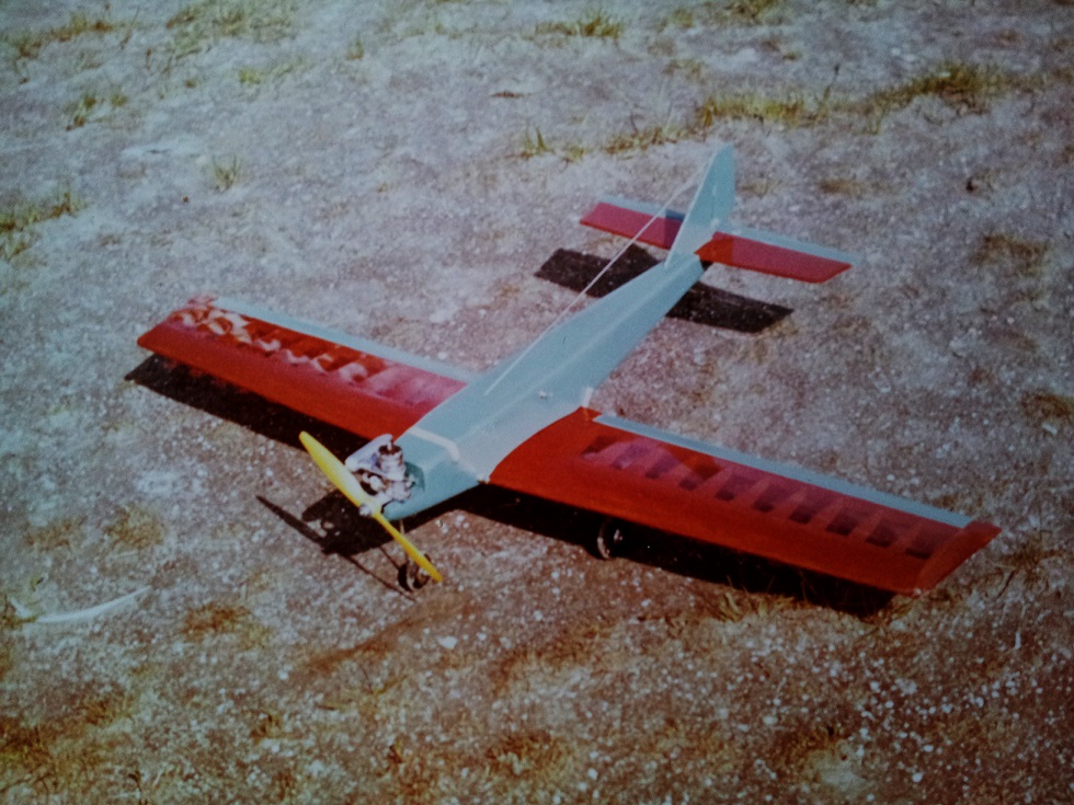 RC-2 model 1972.jpg