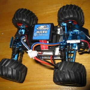 Losi Micro-T full alu 3Racing Hot Racing chassis